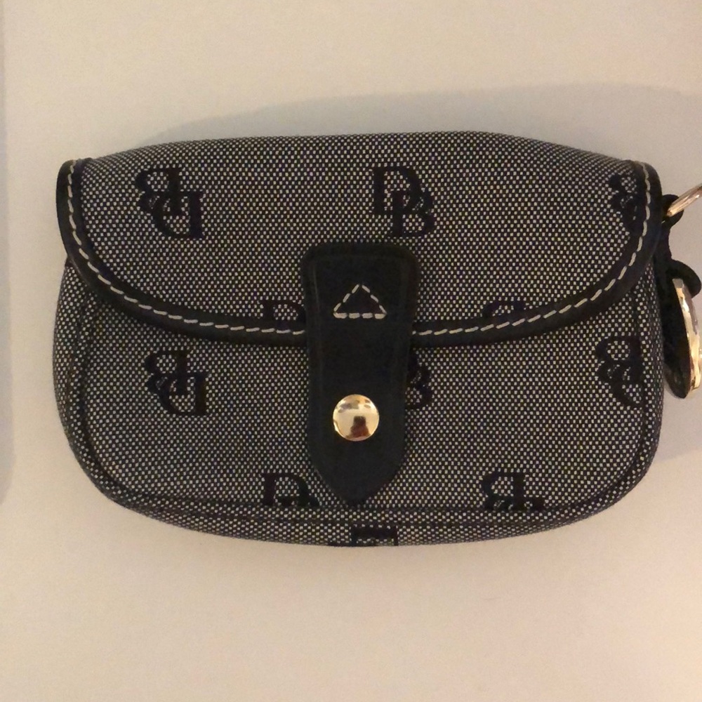Dooney and Bourke Purse